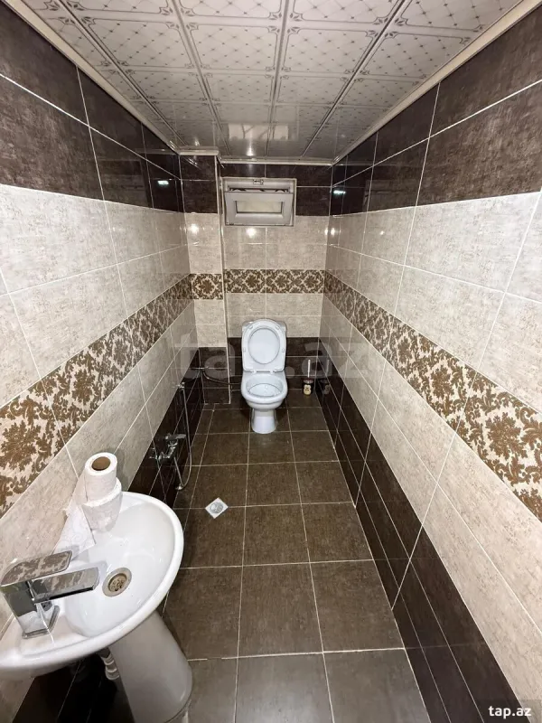 Satılır 5 otaqlı həyət evi