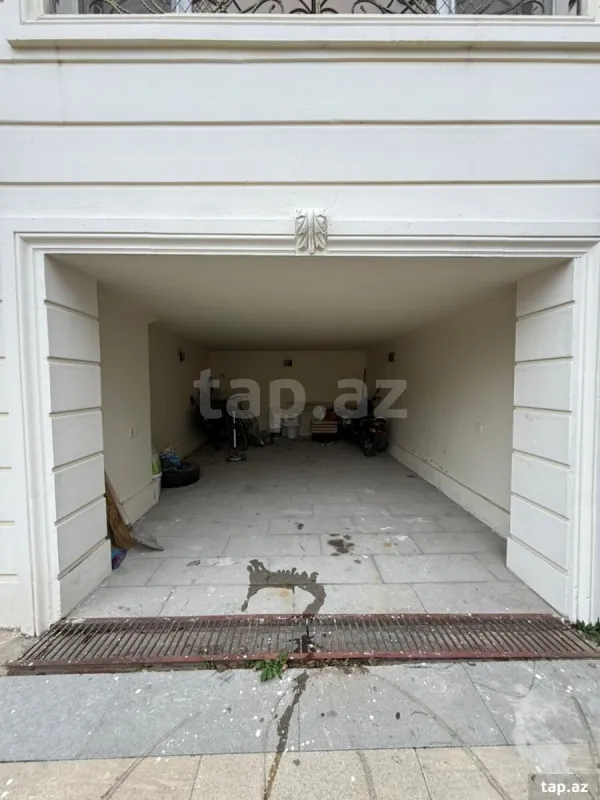 Satılır 5 otaqlı həyət evi