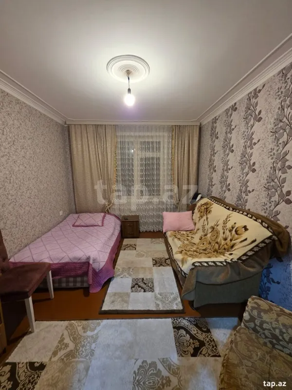 Satılır 4 otaqlı mənzil 92 m²