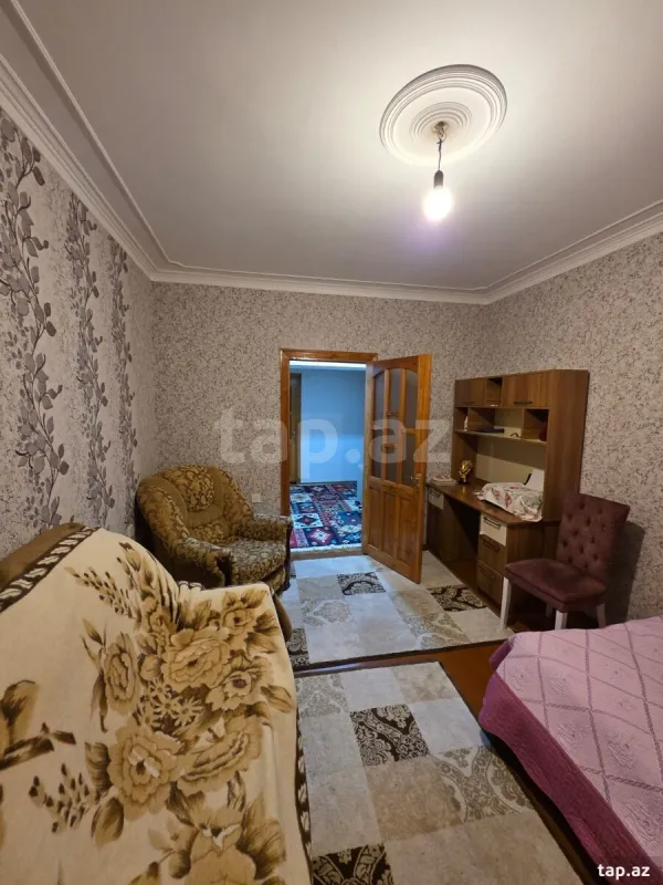 Satılır 4 otaqlı mənzil 92 m²
