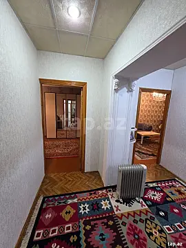 Satılır 4 otaqlı mənzil 92 m²