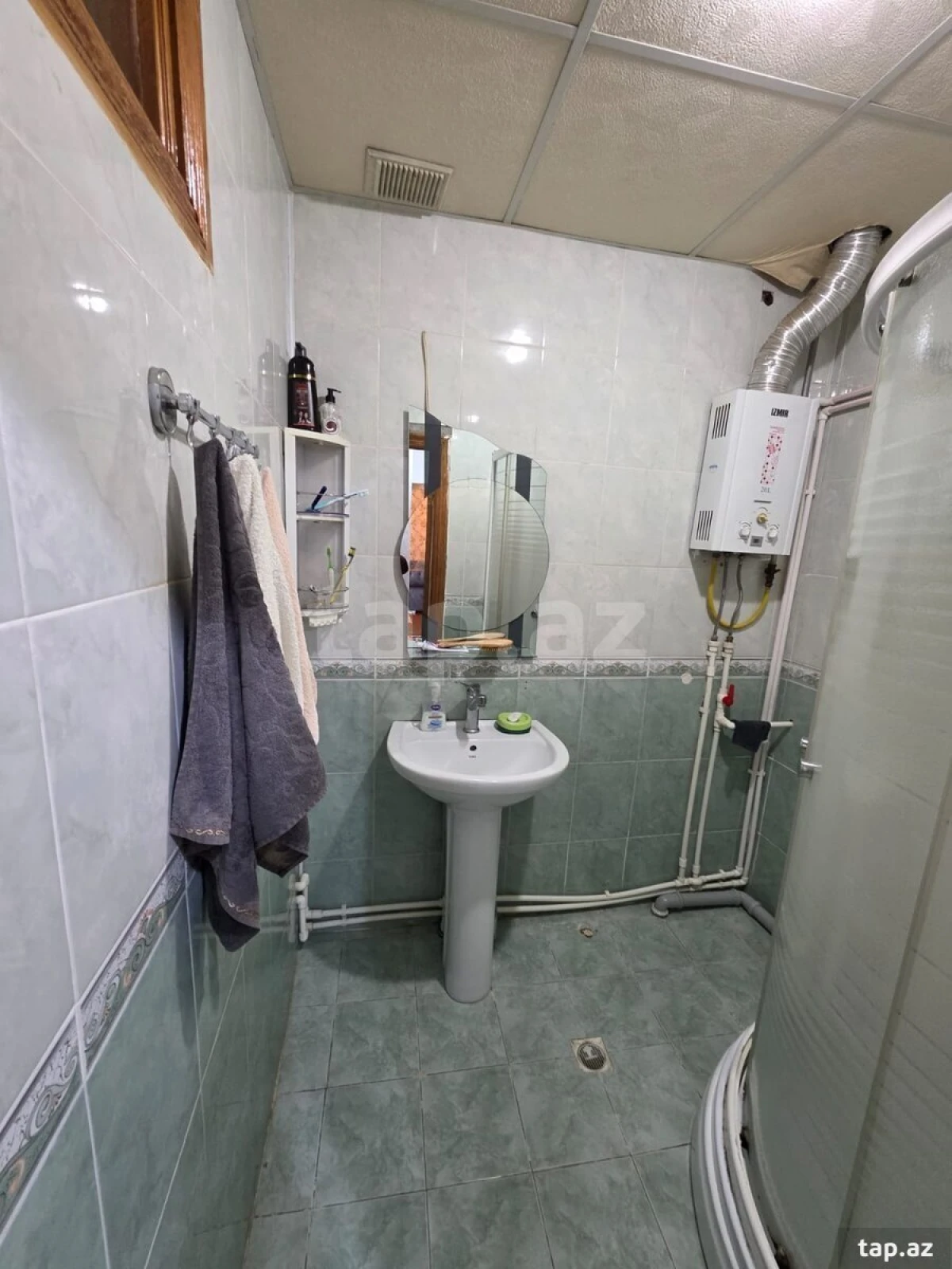 Satılır 4 otaqlı mənzil 92 m²
