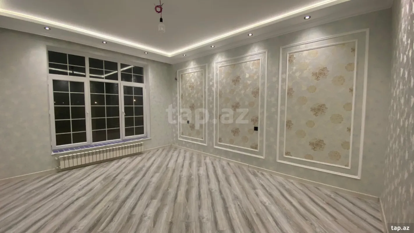 Satılır 4 otaqlı həyət evi