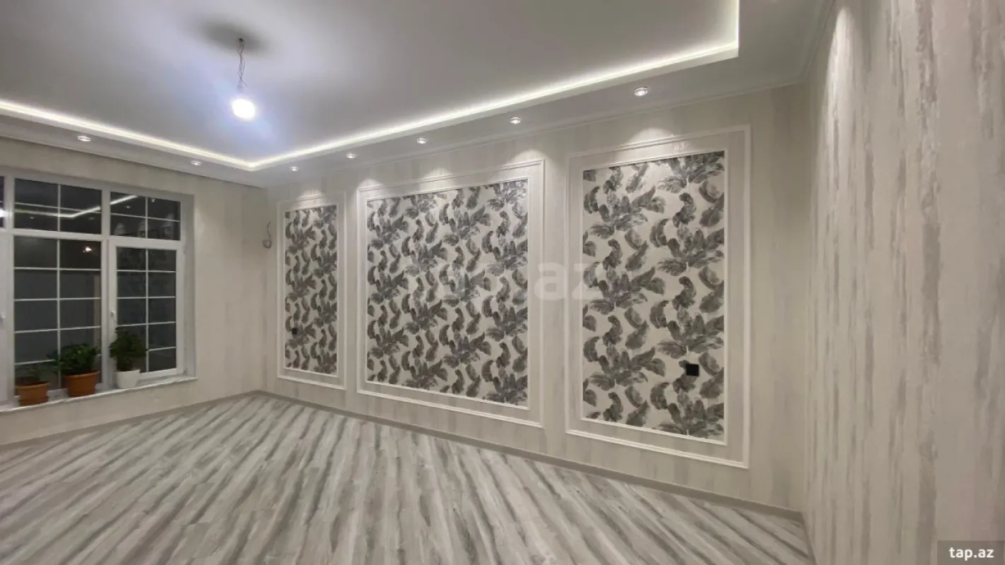 Satılır 4 otaqlı həyət evi