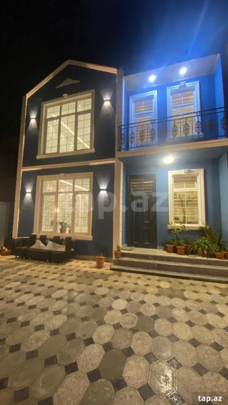 Satılır 4 otaqlı həyət evi