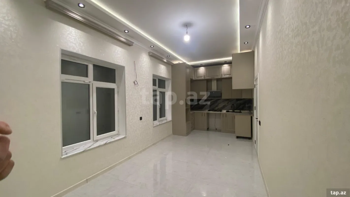 Satılır 4 otaqlı həyət evi
