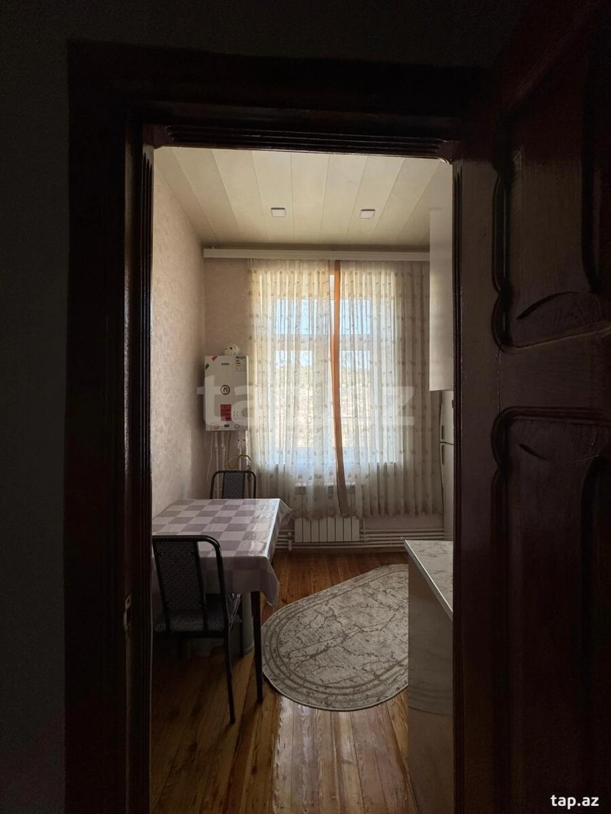 Kirayə verilir 2 otaqlı mənzil 80 m²