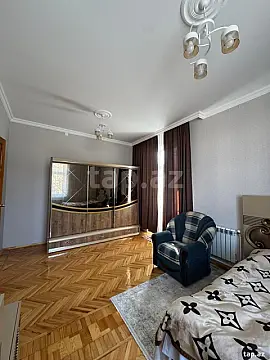 Kirayə verilir 2 otaqlı mənzil 80 m²
