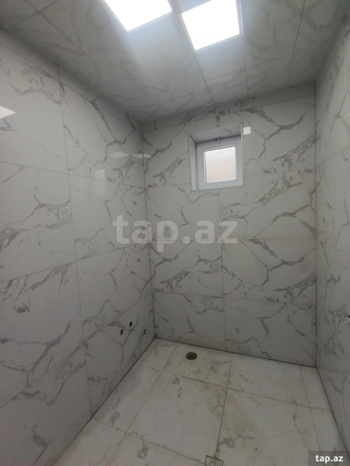 Satılır 3 otaqlı həyət evi