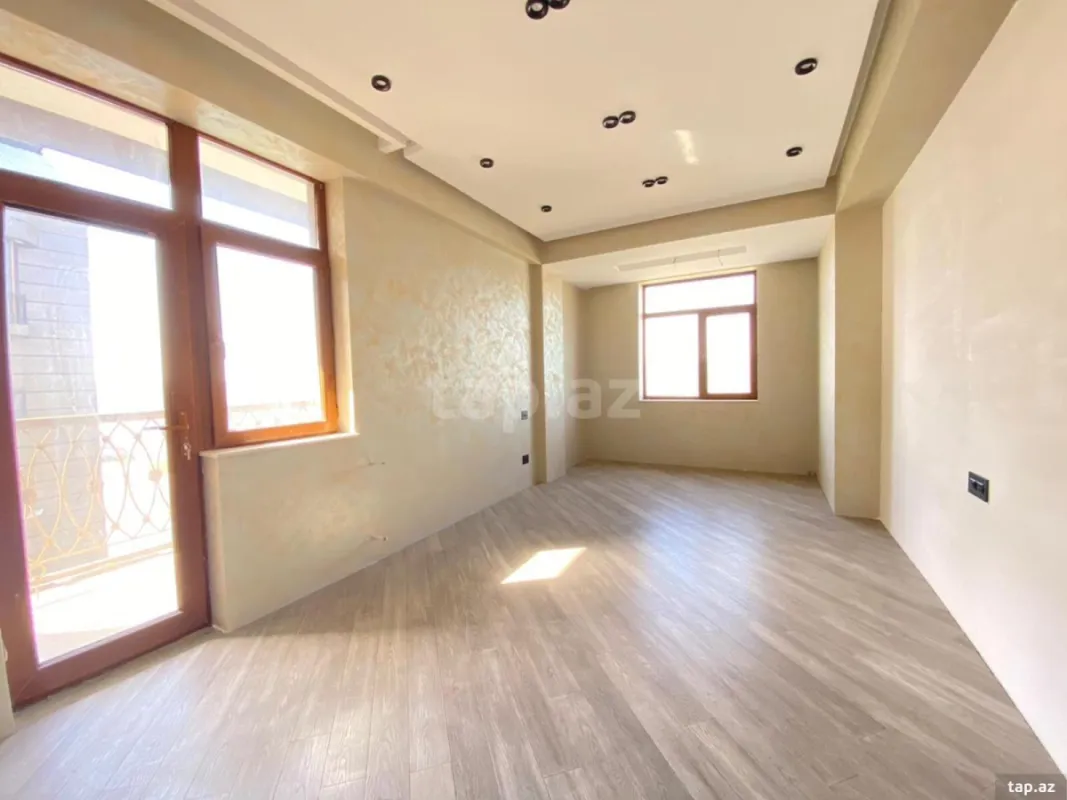 Satılır 2 otaqlı yeni tikili 90 m²