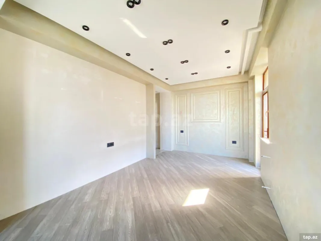 Satılır 2 otaqlı yeni tikili 90 m²