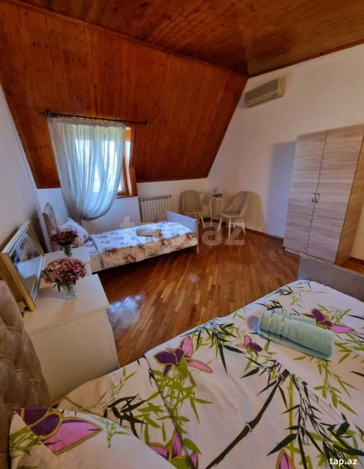 Kirayə verilir 5 otaqlı mənzil 250 m²