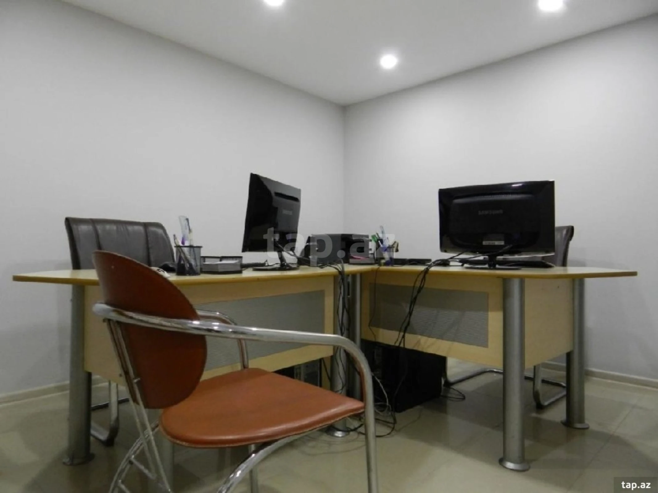 Kirayə verilir ofis