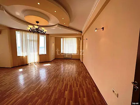 Satılır 3 otaqlı yeni tikili 148 m²