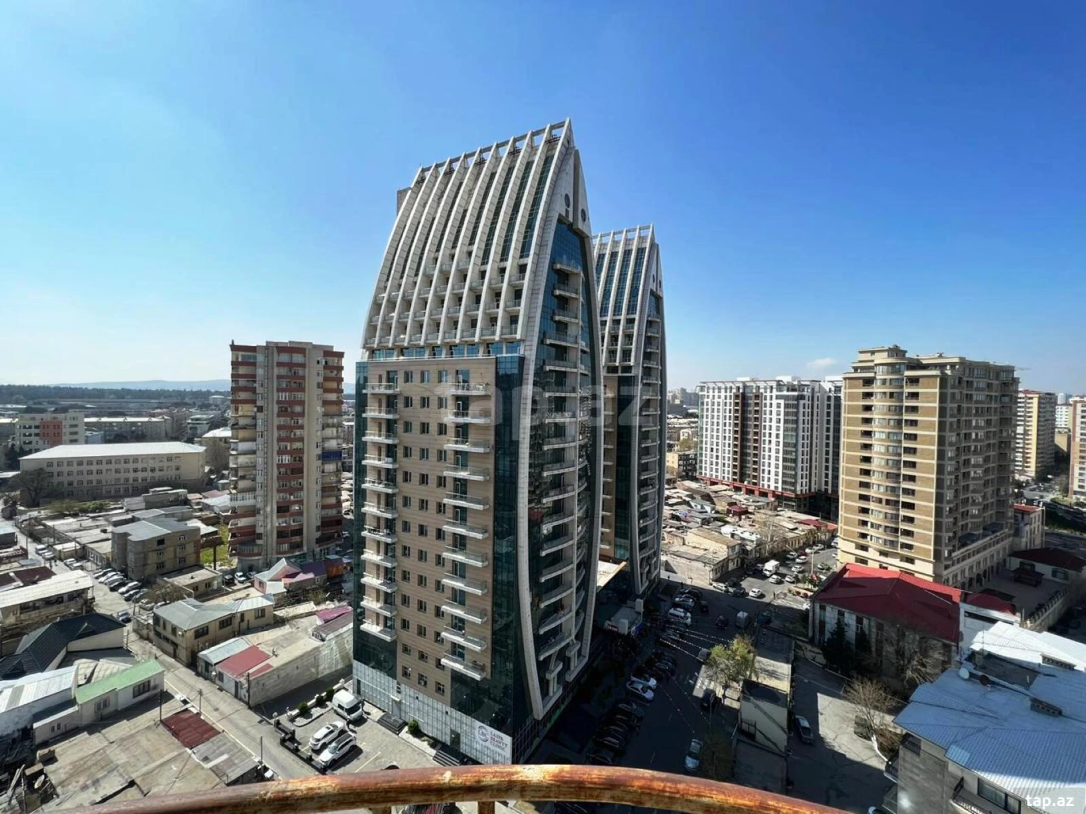 Satılır 3 otaqlı yeni tikili 148 m²