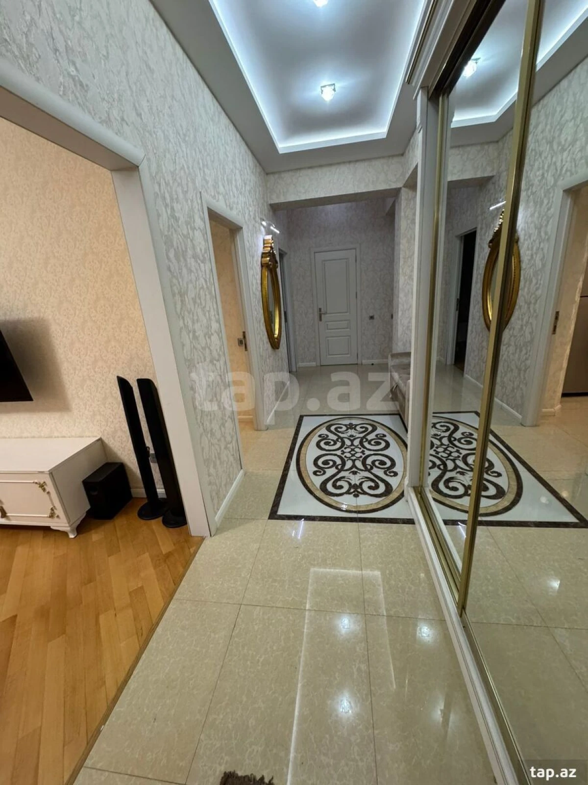 Kirayə verilir 3 otaqlı yeni tikili 110 m²