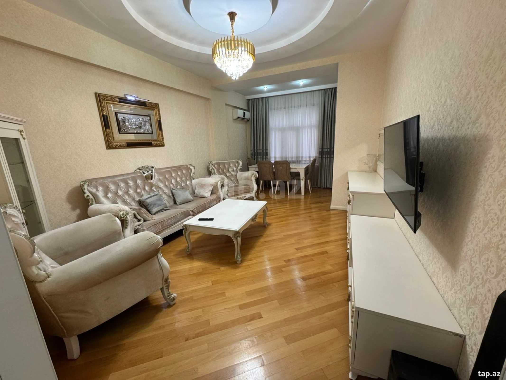 Kirayə verilir 3 otaqlı yeni tikili 110 m²