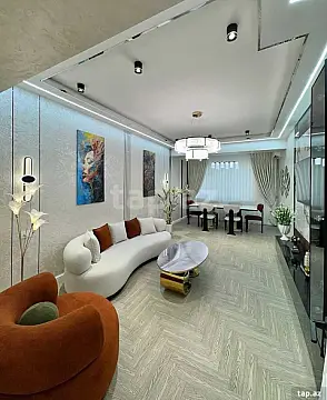 Satılır 3 otaqlı yeni tikili 130 m² — Bakı 3 otaq 130.00 m²