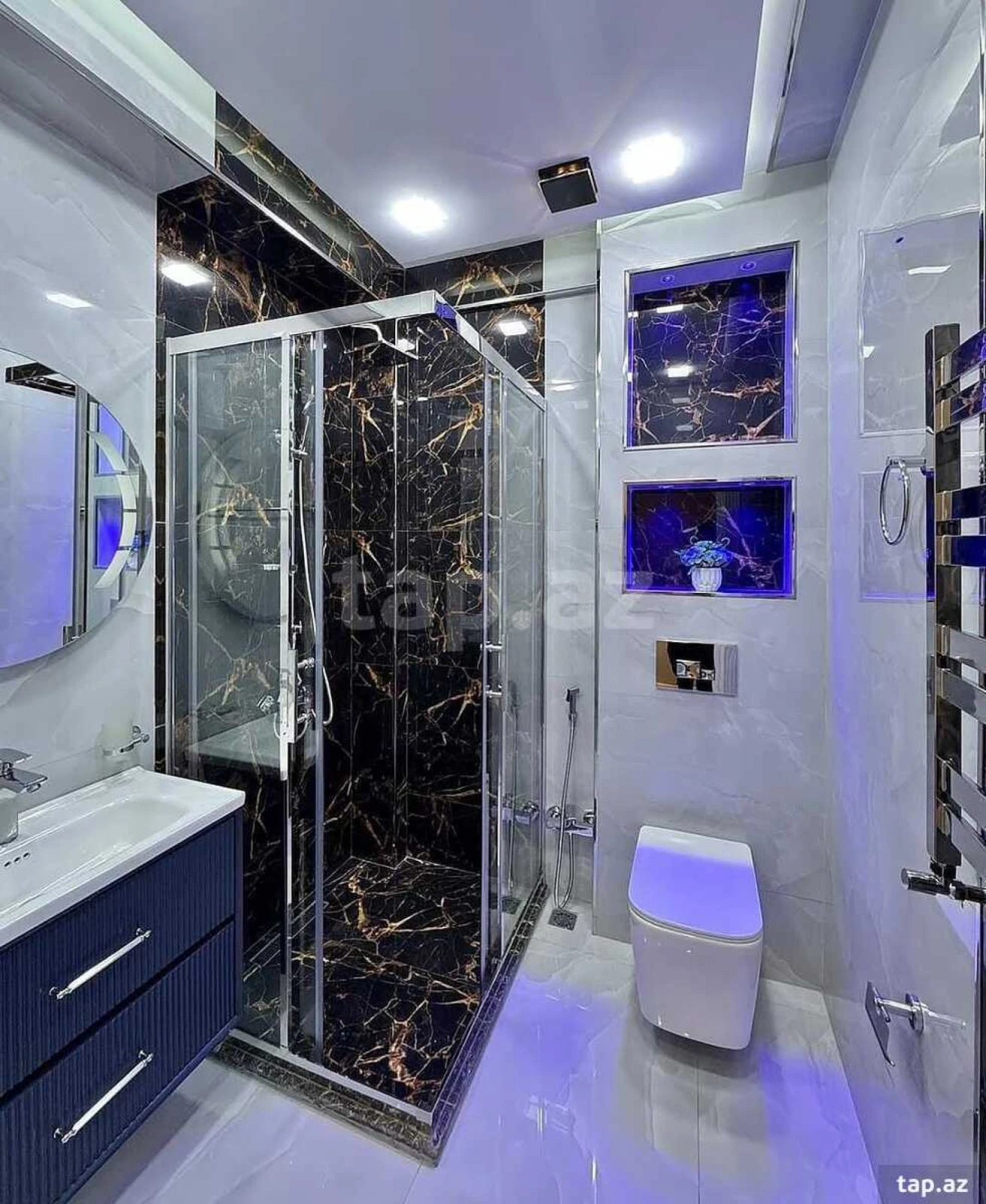 Satılır 3 otaqlı yeni tikili 130 m²