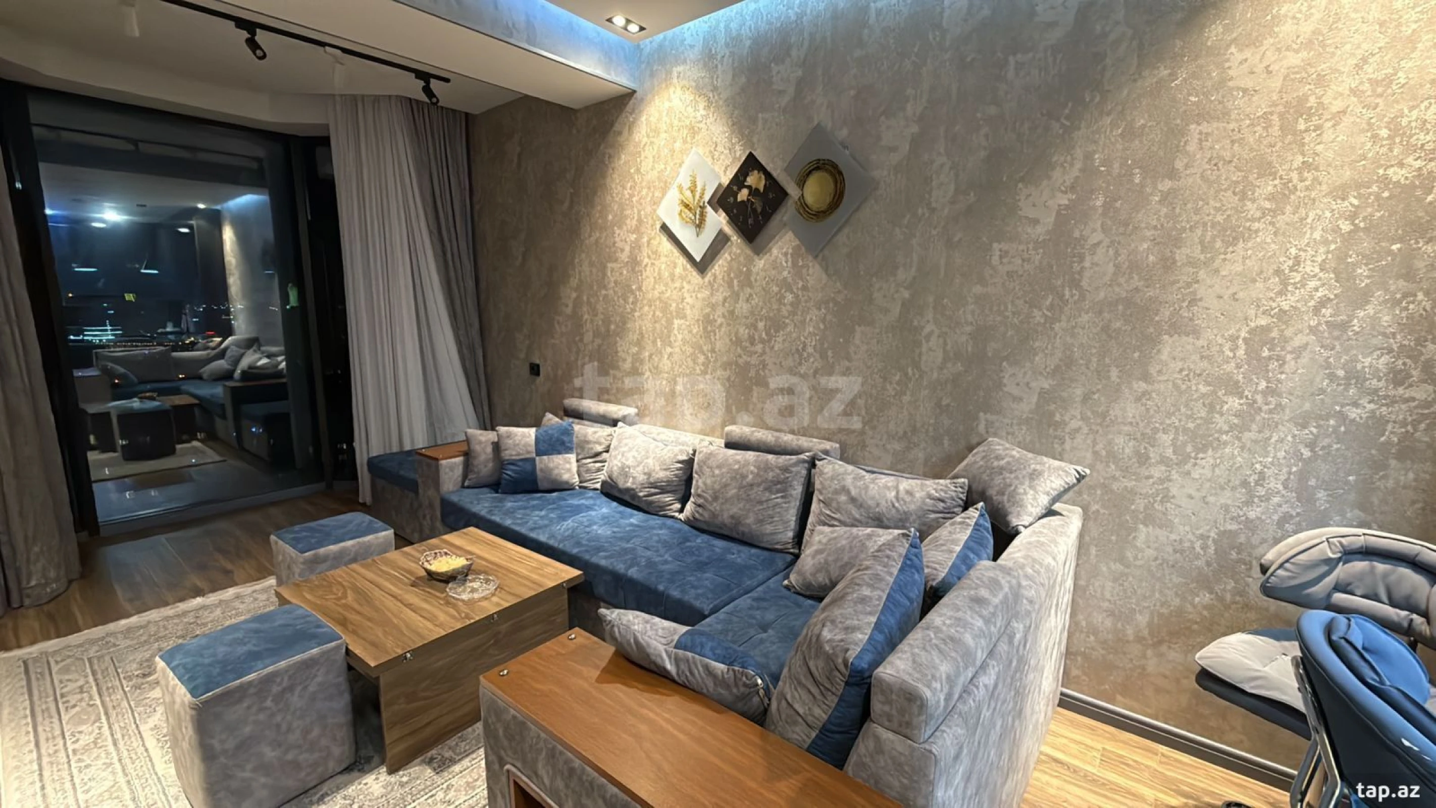 Kirayə verilir 2 otaqlı yeni tikili 70 m²