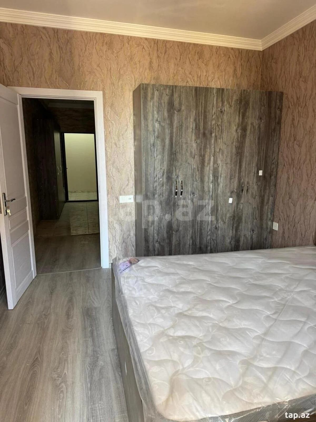 Kirayə verilir 3 otaqlı yeni tikili 75 m²