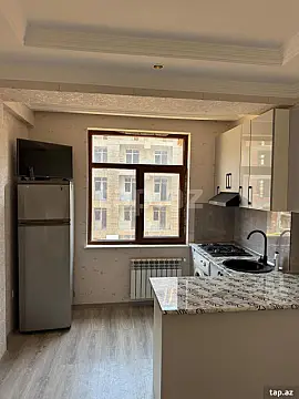 Kirayə verilir 3 otaqlı yeni tikili 75 m²