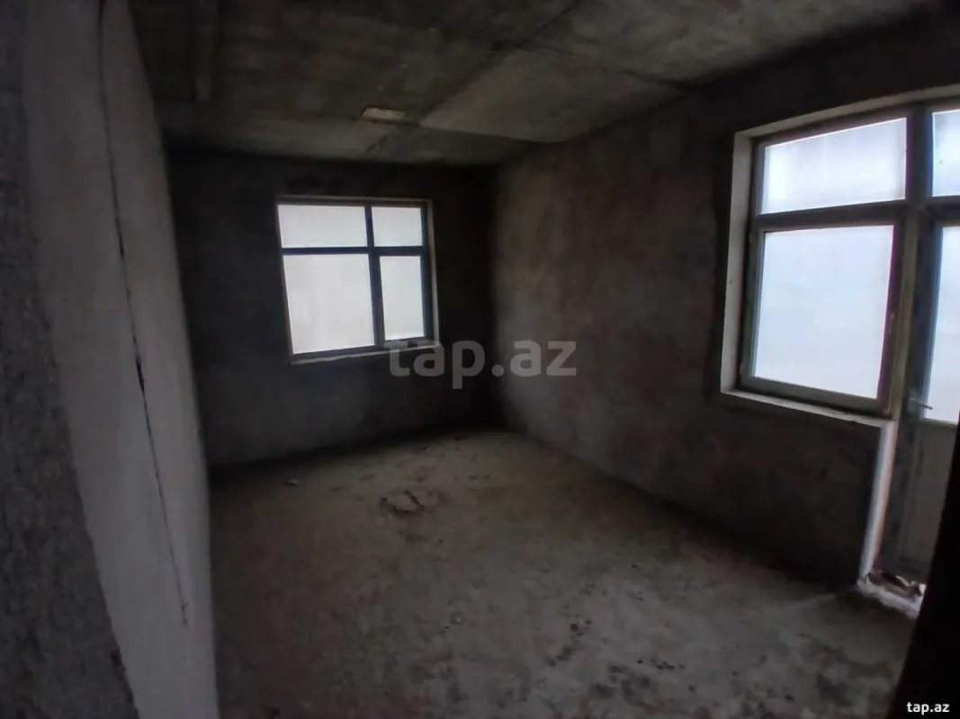 Satılır 4 otaqlı yeni tikili 206 m²