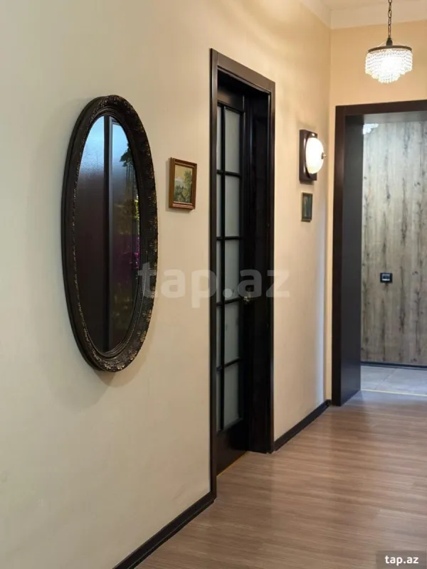 Kirayə verilir 3 otaqlı mənzil 140 m²
