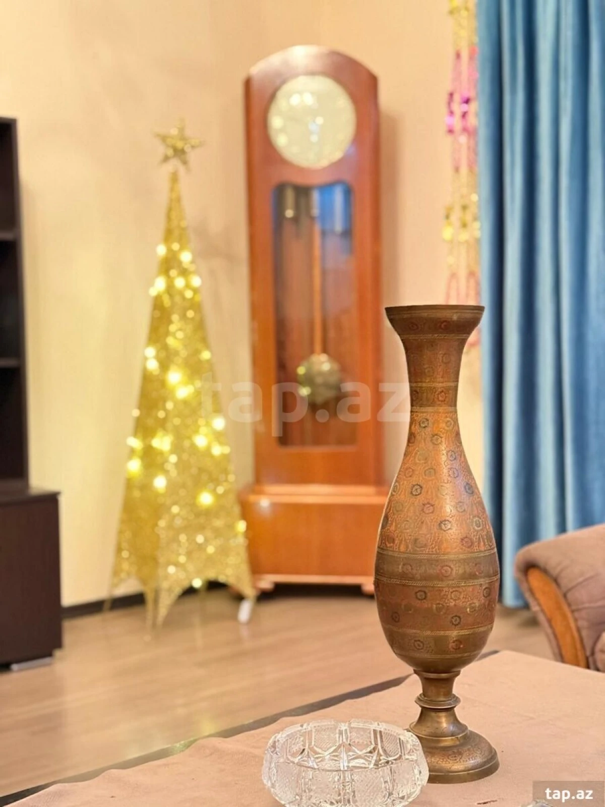 Kirayə verilir 3 otaqlı mənzil 140 m²