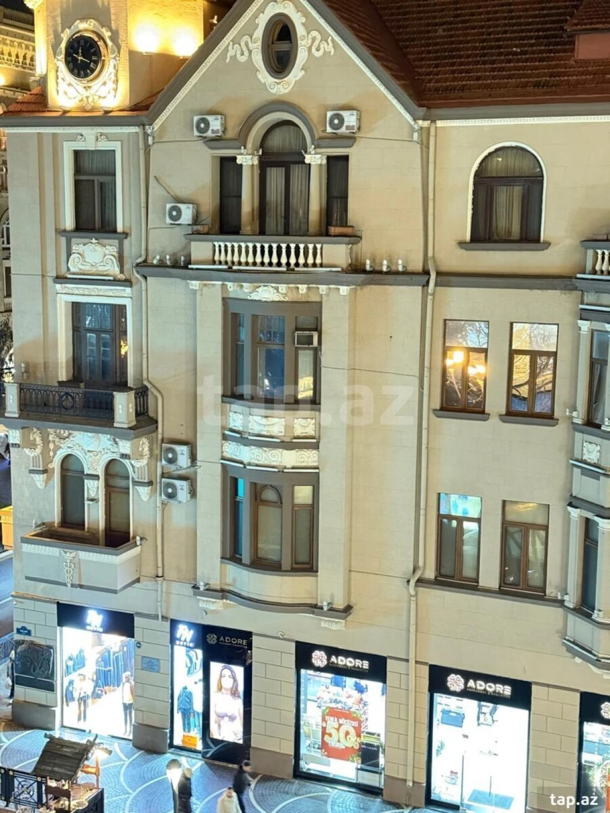 Kirayə verilir 3 otaqlı mənzil 140 m²