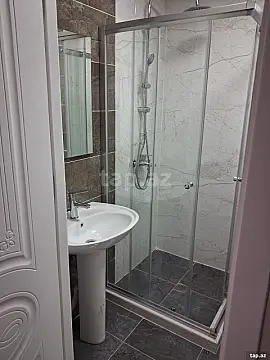 Kirayə verilir 2 otaqlı yeni tikili 50 m²