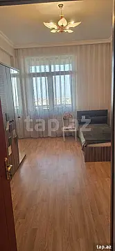 Kirayə verilir 3 otaqlı yeni tikili 120 m²