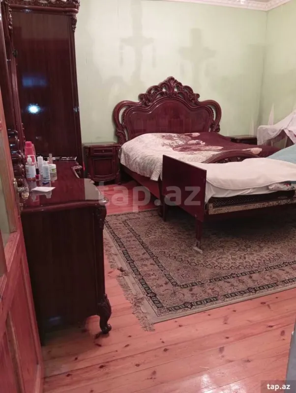 Satılır 3 otaqlı həyət evi