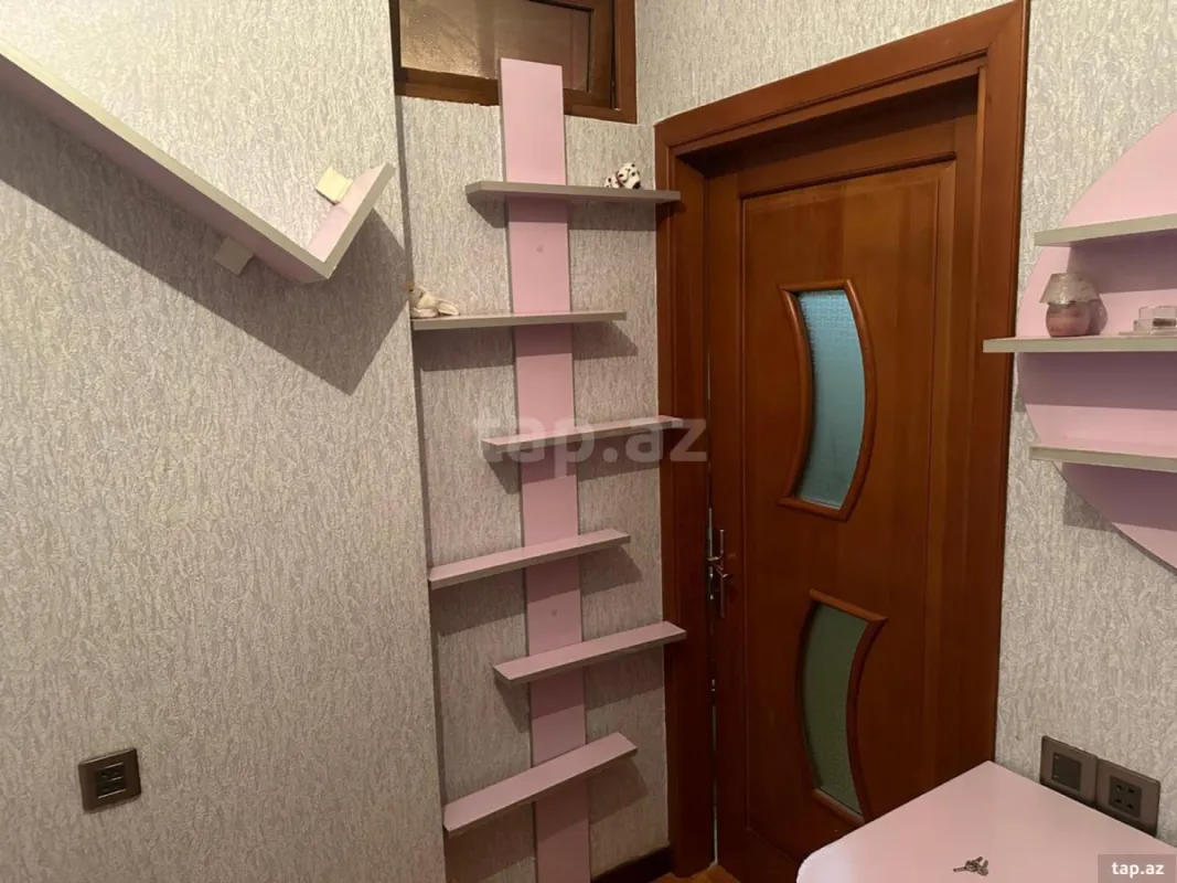 Kirayə verilir 2 otaqlı mənzil 35 m²