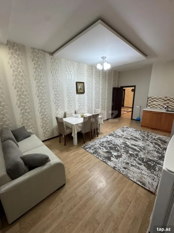 Kirayə verilir 3 otaqlı yeni tikili 160 m²