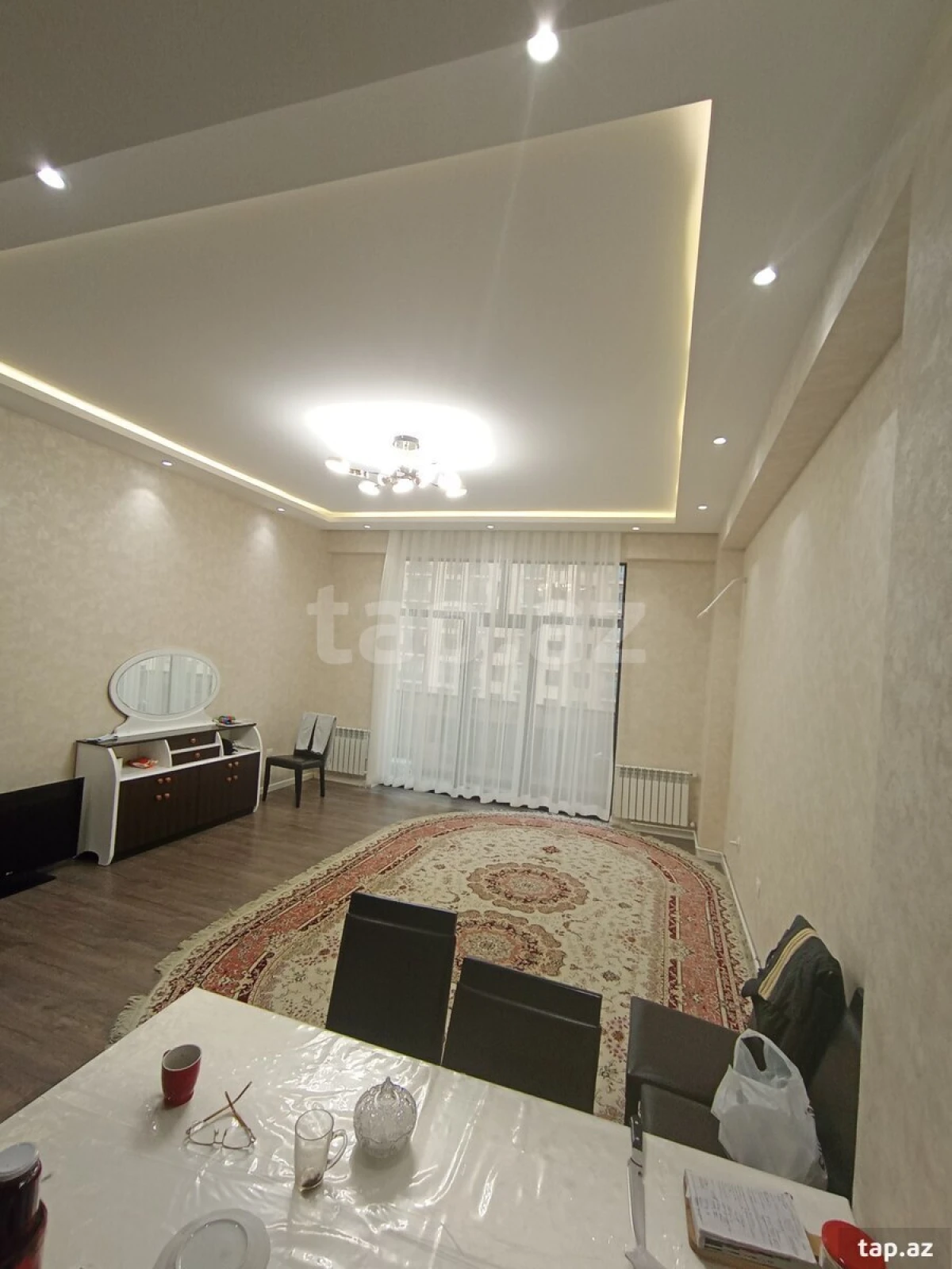 Satılır 2 otaqlı yeni tikili 80 m²