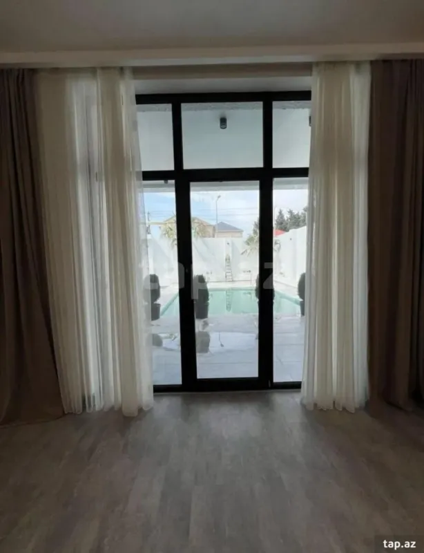 Kirayə verilir 5 otaqlı həyət evi