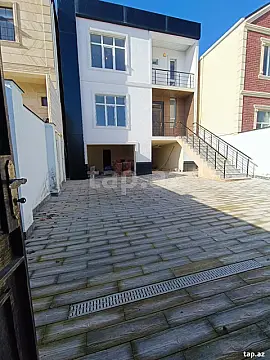 Satılır 4 otaqlı həyət evi 140 m²