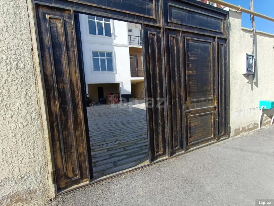 Satılır 4 otaqlı həyət evi 140 m²