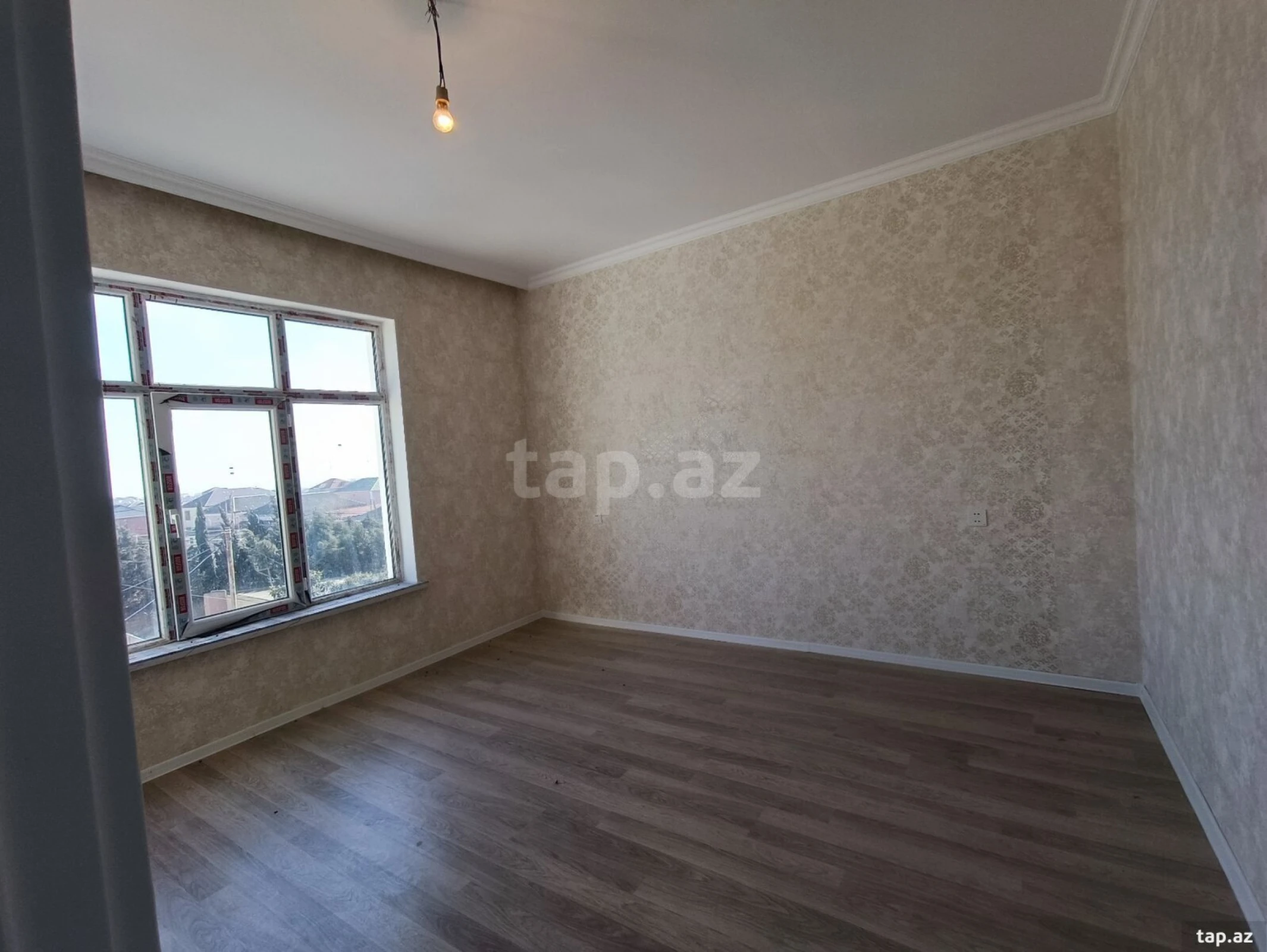 Satılır 4 otaqlı həyət evi 140 m²