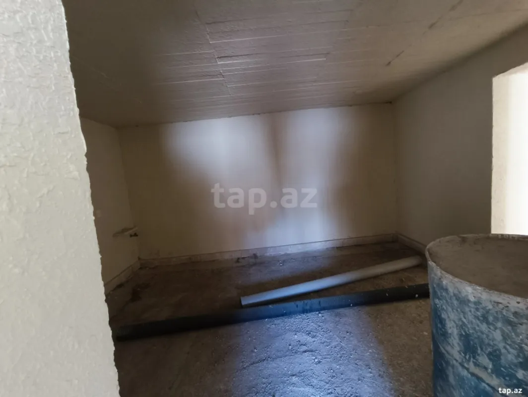 Satılır 4 otaqlı həyət evi 140 m²