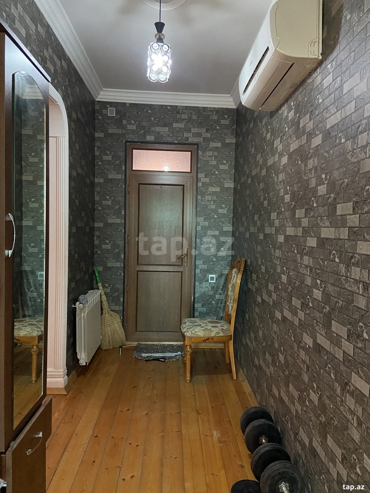 Satılır 4 otaqlı həyət evi