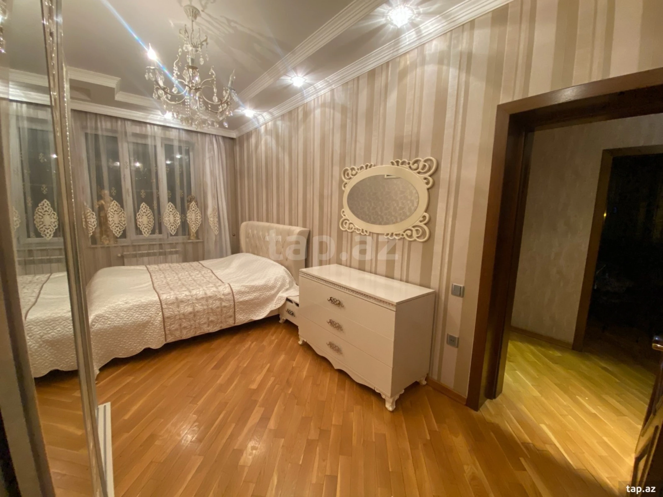 Kirayə verilir 2 otaqlı yeni tikili 115 m²
