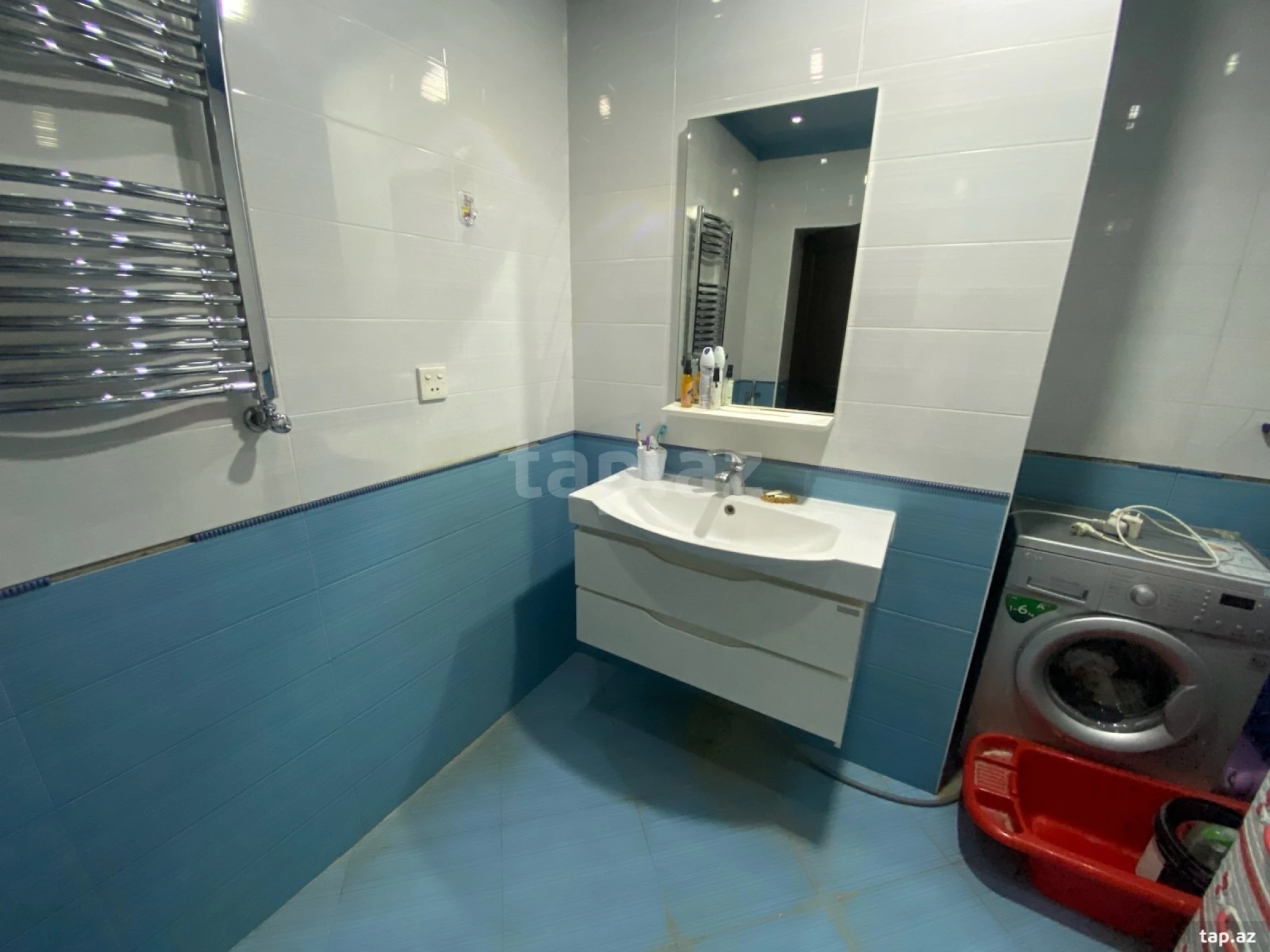 Kirayə verilir 2 otaqlı yeni tikili 115 m²