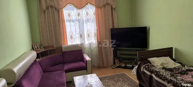 Satılır 5 otaqlı həyət evi