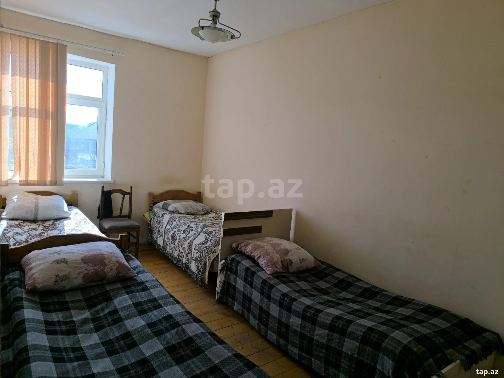 Satılır 5 otaqlı həyət evi