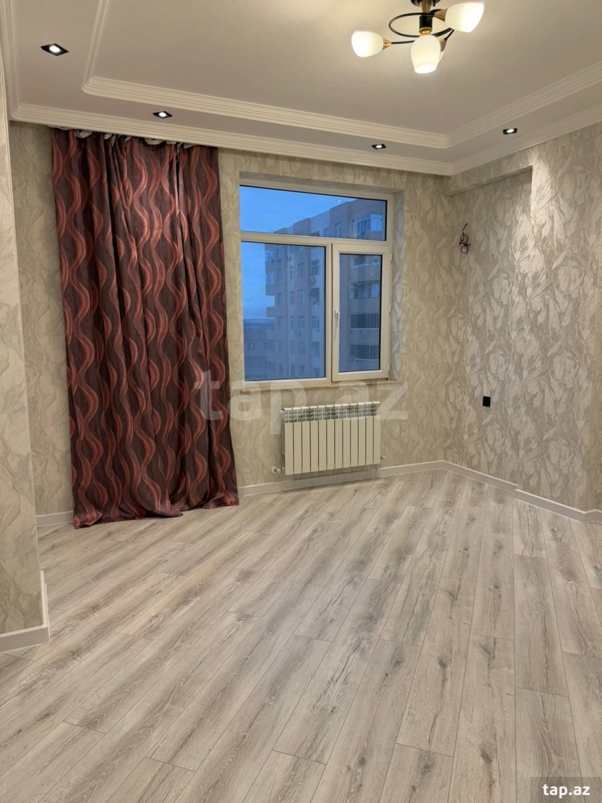 Kirayə verilir 2 otaqlı yeni tikili 78 m²