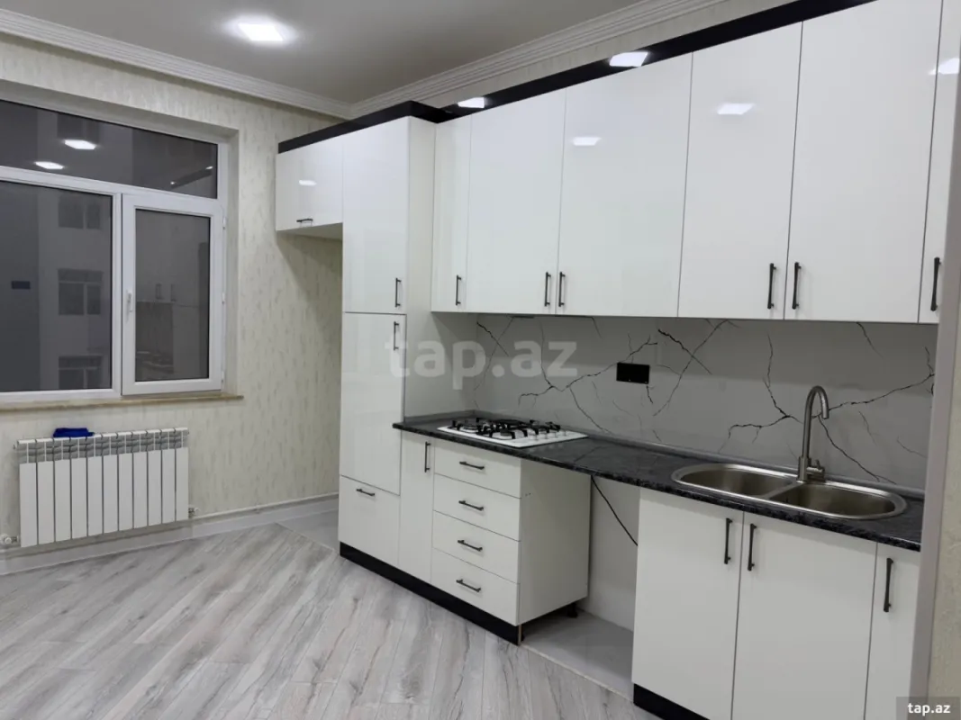 Kirayə verilir 2 otaqlı yeni tikili 78 m²