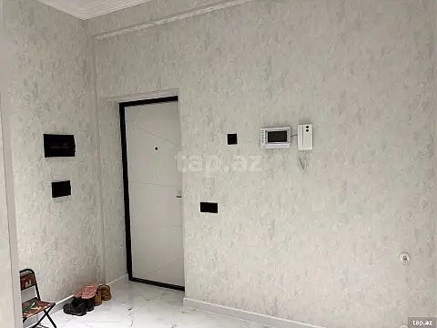Kirayə verilir 2 otaqlı yeni tikili 78 m²