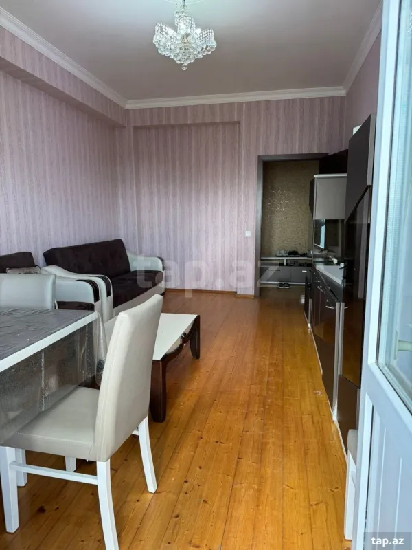 Kirayə verilir 2 otaqlı yeni tikili 70 m²